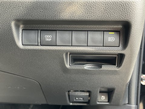 Toyota Rav 4 Icon 2.5 VVT-i Hybrid Icon 5dr CVT 2WD 18