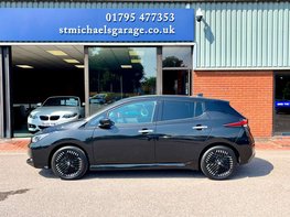 Nissan LEAF Leaf N-Connecta Electric 110Kw 39kWh (AUTOMATIC) 5dr 11