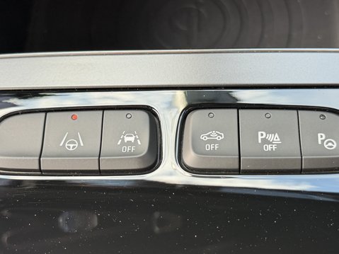 Vauxhall Mokka 100kW Ultimate 50kWh 5dr Auto 27