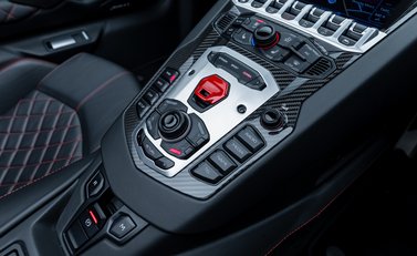 Lamborghini Aventador LP 720-4 50th Anniversary Roadster 27