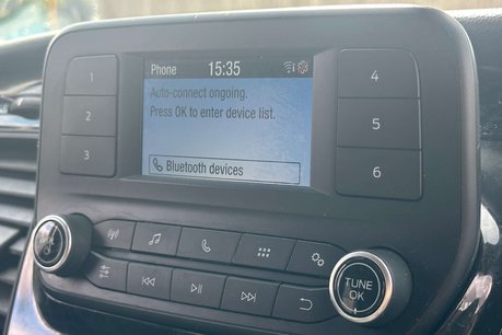 Ford Tourneo Custom 2.0 320 EcoBlue Zetec Minibus Double Cab 5dr Diesel Manual L2 Euro 6 (s/s)  33