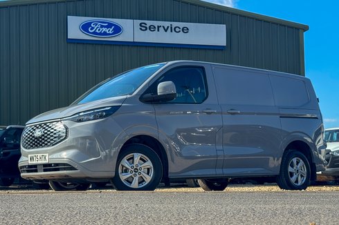 Ford E-Transit Custom 65KWH AUTO SWB L1H1 Low Roof Limited Air Con 218ps Alloys Sensors Cam EURO 