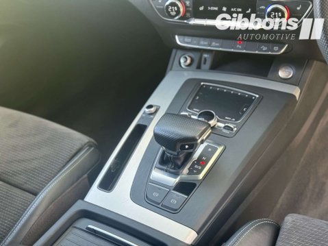 Audi Q5 2.0 Q5 S Line 40 TDI Quattro Semi-Auto 4WD 5dr 19