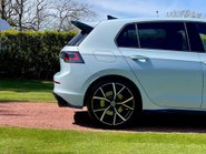 Volkswagen Golf GTI CLUBSPORT TSI DSG 32