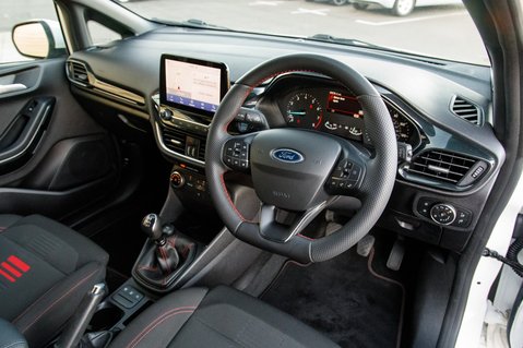 Ford Fiesta ST-LINE 4