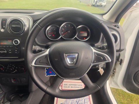 Dacia Sandero Stepway 0.9 TCe Essential Euro 6 (s/s) 5dr 23