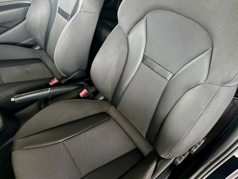 Audi A1 1.0 TFSI Sport Euro 6 (s/s) 3dr 39