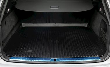 Audi RS6 Avant Performance 31