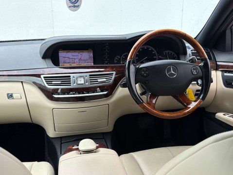 Mercedes-Benz S Class 3.0 S320 CDi Auto 4dr 48