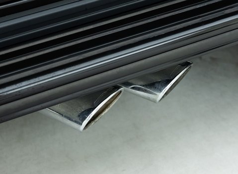 Mercedes-Benz G Class AMG G63 32