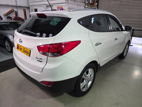 Hyundai ix35 1.7 CRDi Premium Euro 5 (s/s) 5dr 2