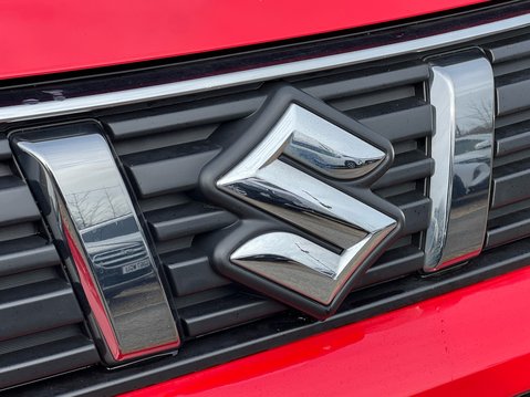 Suzuki Vitara SZ-T 13