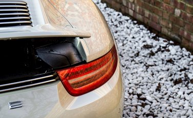 Porsche 911 50th Anniversary Edition 11