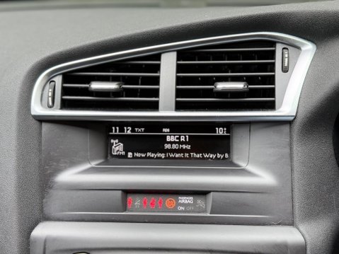Citroen DS4 1.6 e-HDi Airdream DSign Euro 5 (s/s) 5dr 20