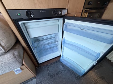 Elddis Majestic 155 FIXED BED 4 BERTH BIG SPEC COACH BUILT 18