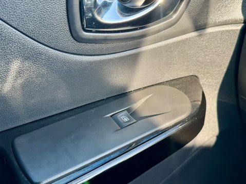 Renault Captur DYNAMIQUE S NAV TCE 36