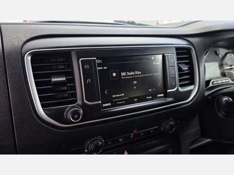 Vauxhall Vivaro SPORTIVE 2900 L2 H1 LWB 1.5D 100ps EU6 15