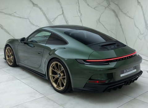 Porsche 911 GT3 TOURING (992) 12