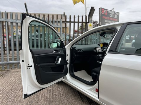 Peugeot 308 E-HDI ACTIVE 47