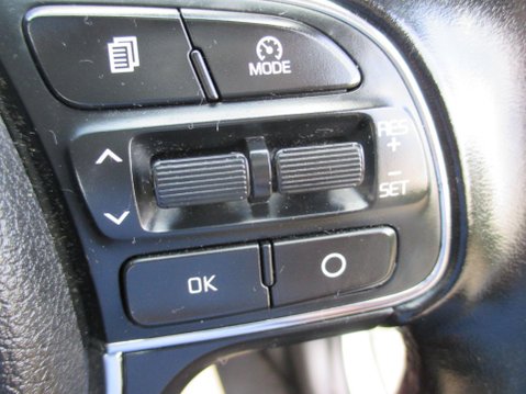 Kia Sportage 1.6 GDi 2 Euro 6 (s/s) 5dr 33
