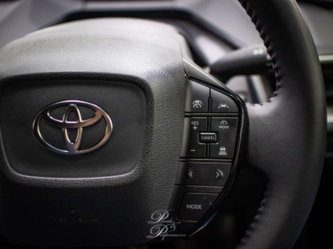 Toyota Prius 2.0 13.6kWh Design Hatchback 5dr Petrol Plug-in Hybrid CVT Euro 6 (s/s) (22 31
