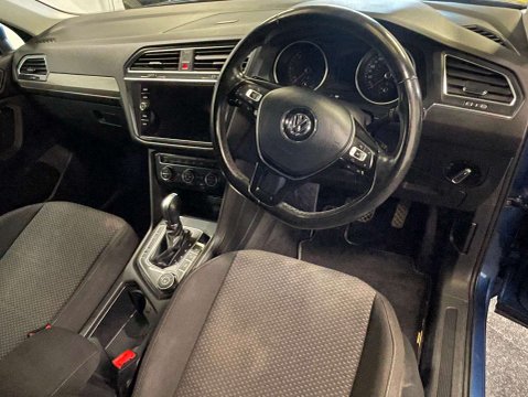 Volkswagen Tiguan 2.0 Tiguan Allspace SE Nav TDI 4Motion Semi-Auto 4WD 5dr 14