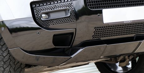 Land Rover Defender 110