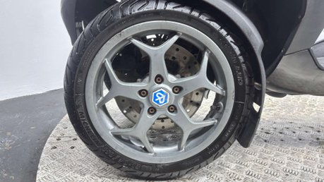 Piaggio MP3 LT 2016 34K NEW MOT SERVICED 3 WHEELER CAR LICENCE 500CC 17