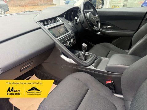 Jaguar E-Pace 2.0 E-PACE D 4x2 5dr 28