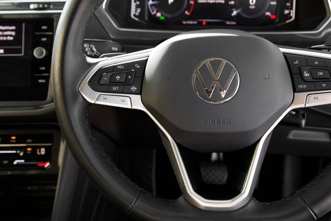 Volkswagen Tiguan Allspace LIFE TSI DSG 19