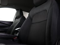 Nissan Qashqai DIG-T N-CONNECTA MHEV 36