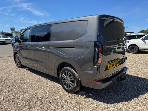 Ford Transit Custom Crew Cab [SOLD CM] LWB L2H1 Low Roof Limited 320 Air Con Alloys Camera EURO 11