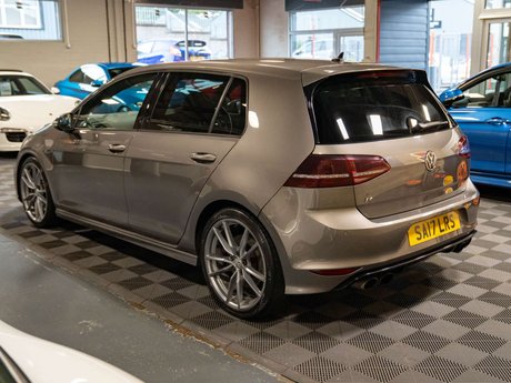 Volkswagen Golf 2.0 TSI BlueMotion Tech R Hatchback 5dr Petrol DSG 4Motion Euro 6 (s/s) (30 4