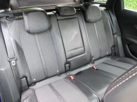 Peugeot 3008 1.2 PureTech GT Line Euro 6 (s/s) 5dr 26