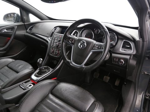 Vauxhall Cascada 1.4i Turbo Elite Euro 6 (s/s) 2dr 25