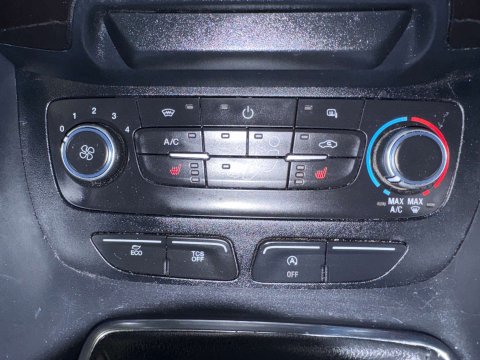 Ford Transit Connect 1.5 Transit Connect 250 Limited EcoBlue 17