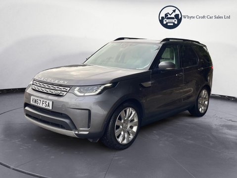 Land Rover Discovery 3.0 TD V6 HSE Luxury Auto 4WD Euro 6 (s/s) 5dr 4