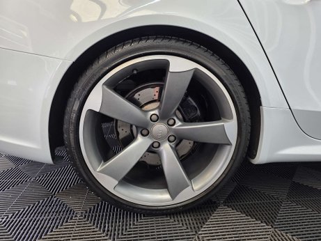 Audi RS4 4.2 FSI V8 Estate 5dr Petrol S Tronic quattro Euro 5 (450 ps) 23
