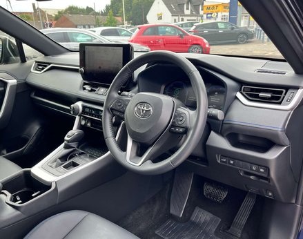 Toyota Rav4 2.5 RAV4 Dynamic HEV 4x2 CVT 5dr 17
