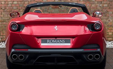Ferrari Portofino 5