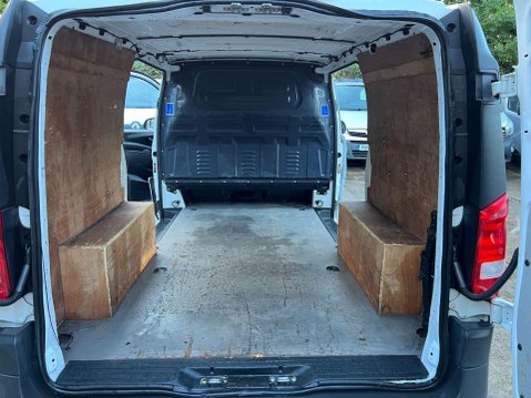 Mercedes-Benz Vito 1.6 111 CDI FWD L2 Euro 6 6dr 32