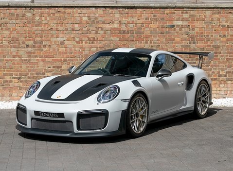 Porsche 911 (991) GT2 RS 6