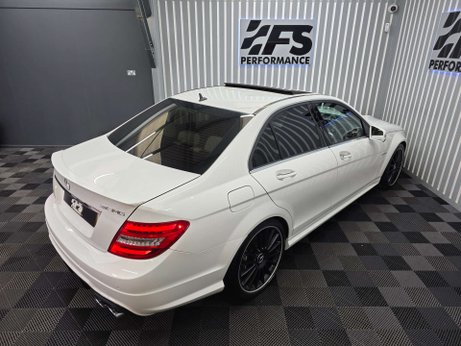 Mercedes-Benz C Class 6.3 C63 V8 AMG Saloon 4dr Petrol SpdS MCT Euro 5 (457 ps) 16