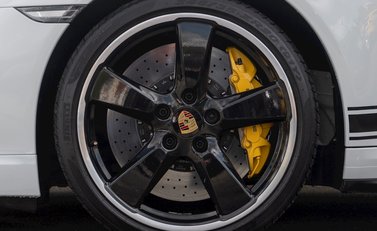 Porsche 911 Turbo S GB Edition (991) 10