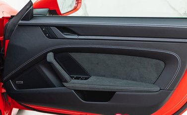 Porsche 911 (992) GT3 19