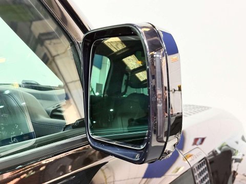 Land Rover Defender 3.0 P400 MHEV X SUV 5dr Petrol Auto 4WD Euro 6 (s/s) (400 ps) 48