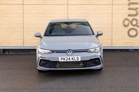 Volkswagen Golf R-LINE TSI 5