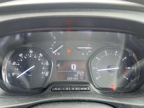 Peugeot Expert 2.0 Expert Professional Premium L1 Blue HDi 14