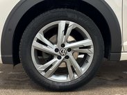 Volkswagen Taigo 1.0 Taigo R-Line TSi 5dr 9