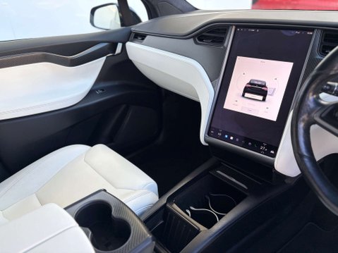 Tesla Model X ModeL X 75D 4WD 5dr 13